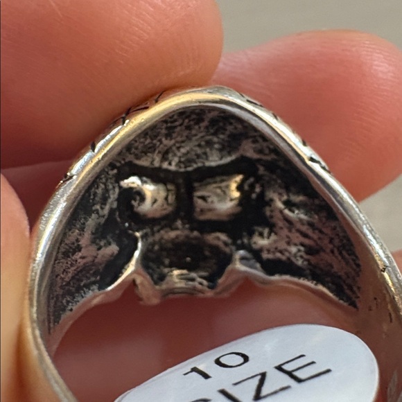 NWT 925 solid silver 8.5 gram skull ring size 10 - Picture 8 of 9